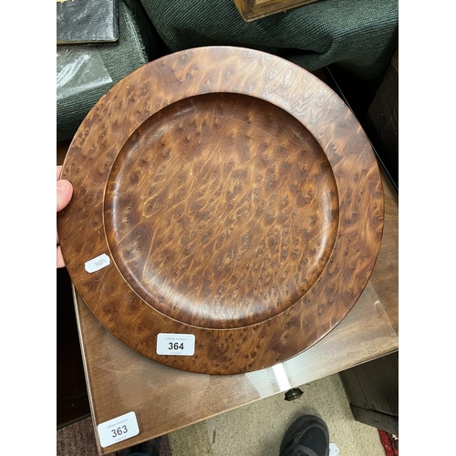 364 - Collection of treen items to include birdseye maple bowl