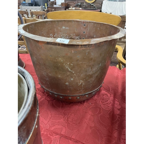 535 - Large copper cauldron