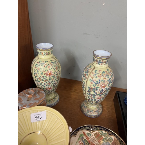 563 - Collection of Oriental ceramics etc