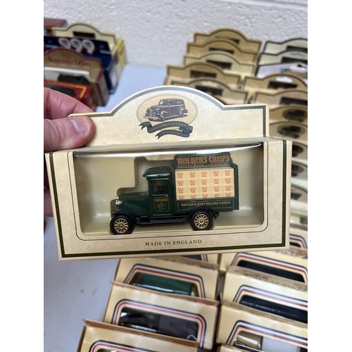 572 - Collection of diecast vehicles in original boxes