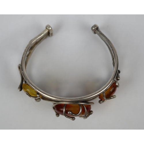 72 - Amber set silver bracelet