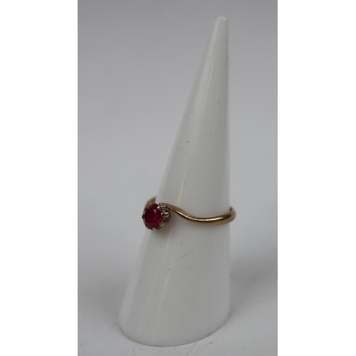 96 - 9ct gold ruby set ring