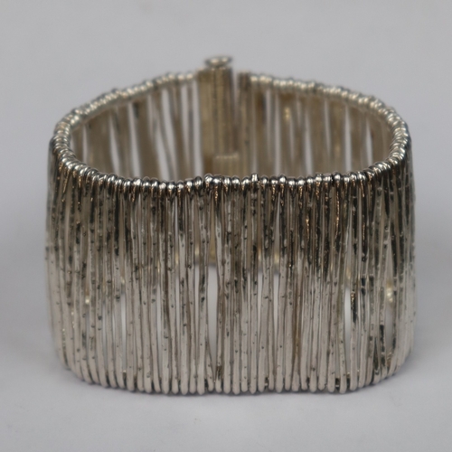 75 - Wide silver bracelet