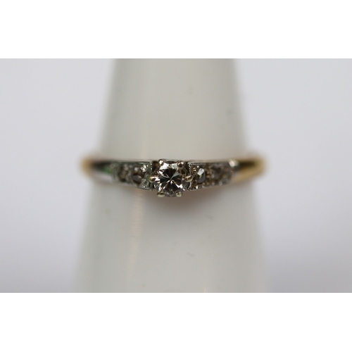 62 - 18ct gold diamond set ring - Size K