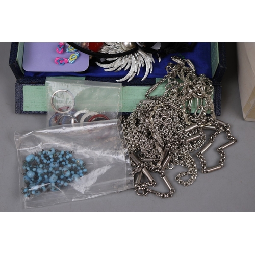 101 - Quantity of vintage and modern costume jewellery, including cut glass bead necklaces, white metal ch... 