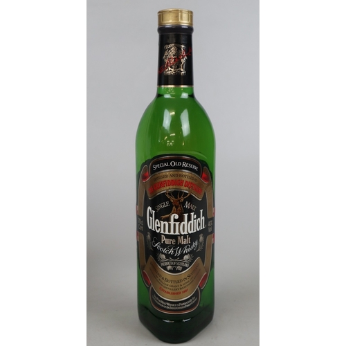 148 - Bottle of Glenfiddich Special Reserve Single Malt Scotch Whisky in case - Sinclair Clan