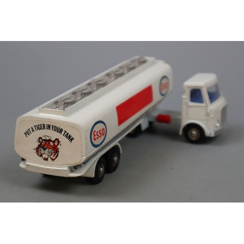 240 - Dinky Esso Fuel tanker in original box No. 945