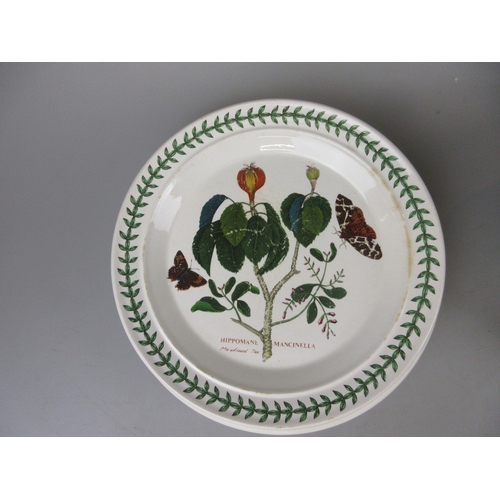 257 - Portmeirion ware The Botanical Gardens together with Worcester Evesham pattern and Denby Stoneware