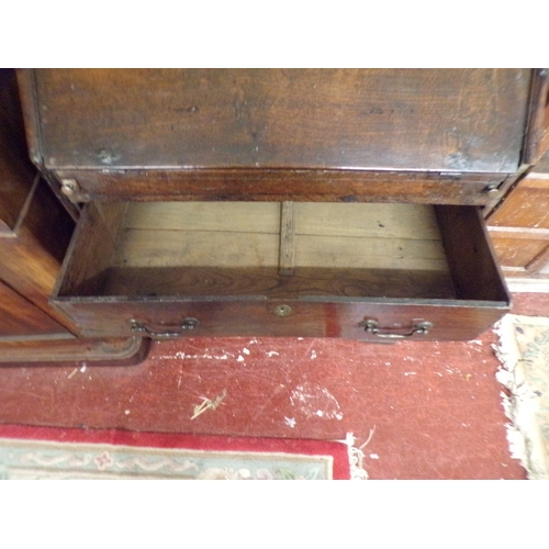 371 - Early oak Bureau