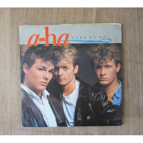 410 - Collection of singles to include Wham, Madonna, Bowie etc