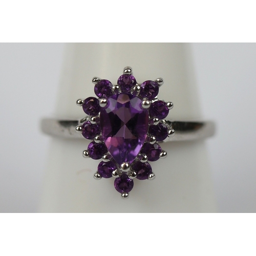 48 - Silver amethyst set ring - Ring size: P