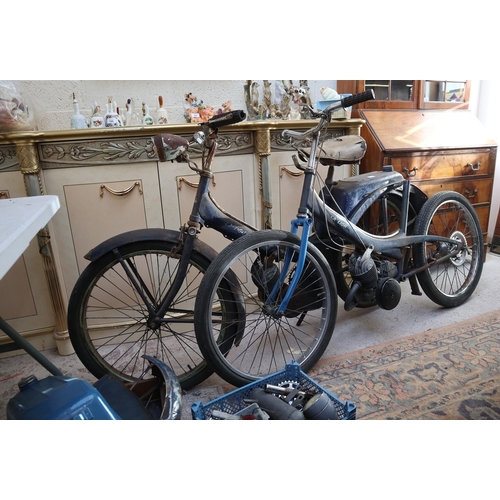 547 - 2 vintage Raleigh mopeds for restoration