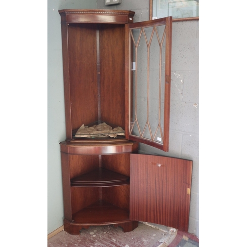 562 - Mahogany glazed corner display cabinet