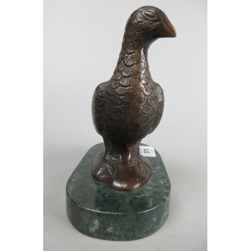 579 - Bronze figure of Dove on marble base - H: 17cm