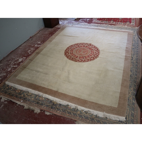 615 - Large woolen loom weave Asian rug - Possibly Khadi (Indian) - 300cm x 245cm