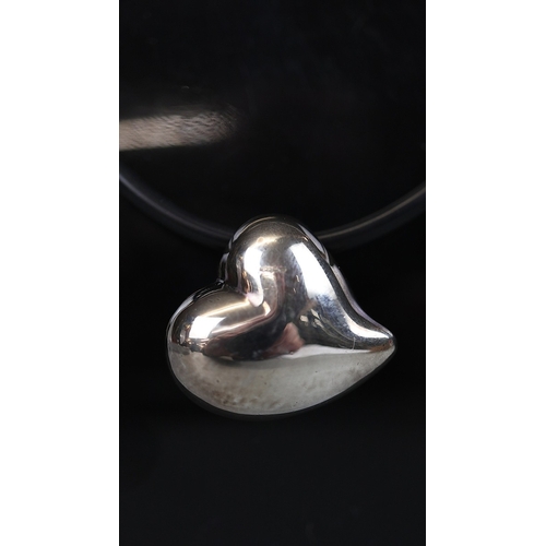 66 - Silver heart necklace