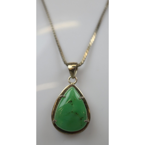 86 - Chrysoprase and silver pendant on chain