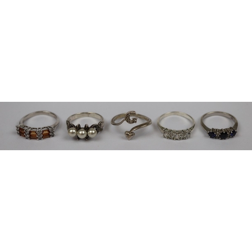 112 - 10 silver rings