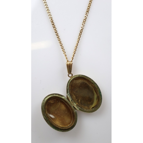 67 - 9ct gold locket and chain - Approx weight 6.4g