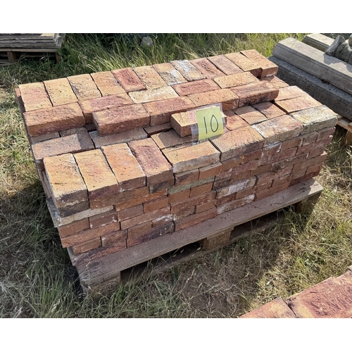 Lot 10        