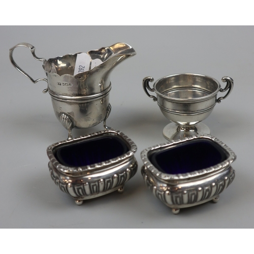 11 - Collection of hallmarked silver - Gross weight approx 120g