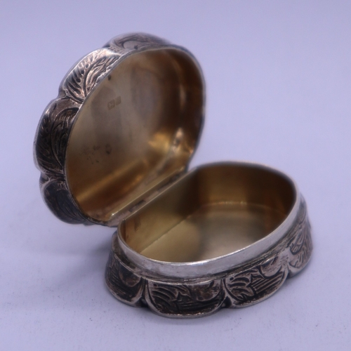 42 - Antique silver box. 25g approx