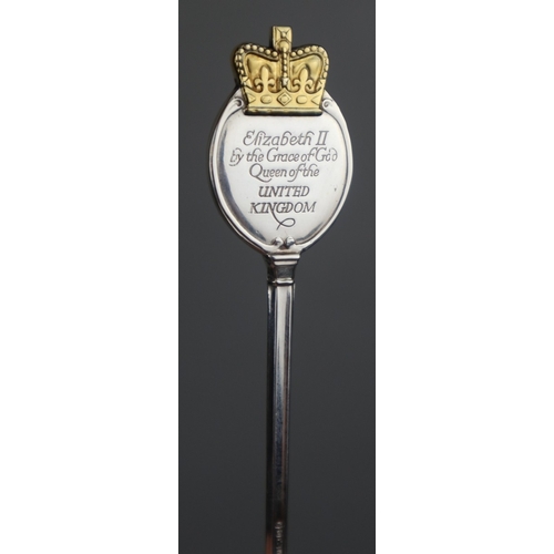 7 - Hallmarked silver commemorative spoon in original box - The Silver Jubilee of HRH Queen Elizabeth II... 