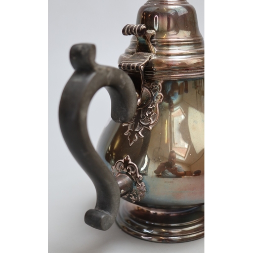 19 - Hallmarked silver coffee pot - Approx gross weight 840g