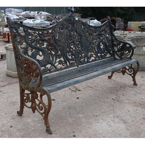 215 - Very heavy vintage cast iron garden bench - 1800mm long(Lots 150 to 297 are off site in Wolverhampto... 