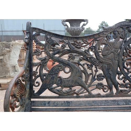 215 - Very heavy vintage cast iron garden bench - 1800mm long(Lots 150 to 297 are off site in Wolverhampto... 