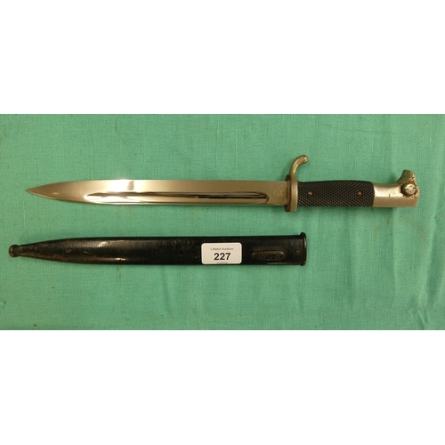 Lot 227       