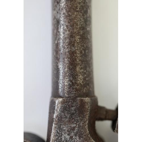 129 - 19thC percussion pocket pistol, centre hammer, boxlock action, ELG Belgian proof mark on barrel, rou... 
