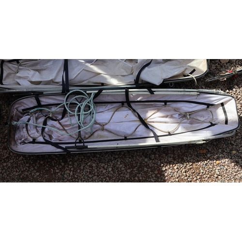 443 - 1.7m Fjellpulken Pulk (plus ancillaries), 1m Royal Marine pulk, 1m snowsled pulk and military mounta... 