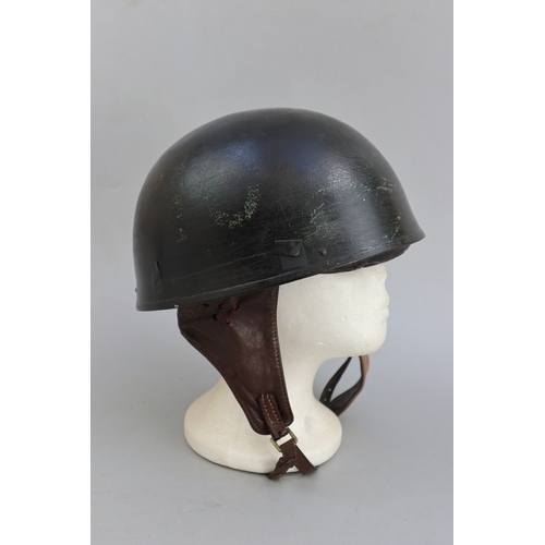 82 - Despatch rider garments to include boots, helmet and goggles