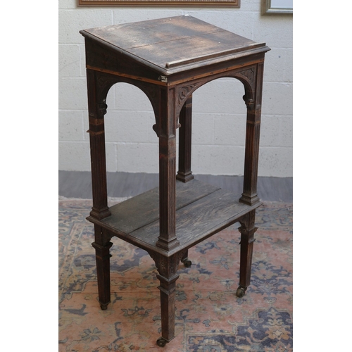 Auctioneers rostrum