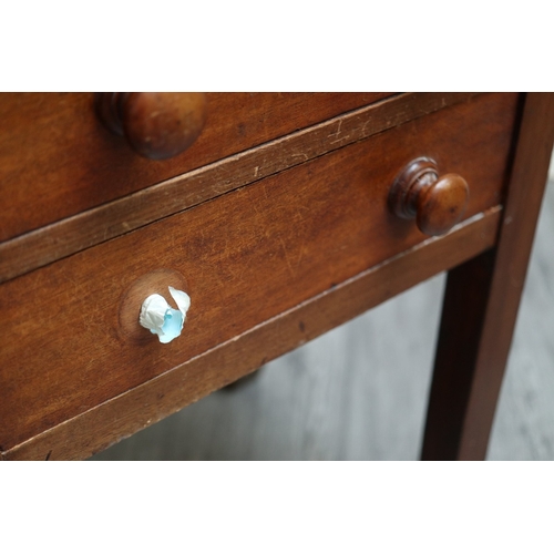 Small leather top side table - Approx W:57cm D:43cm H:76cm