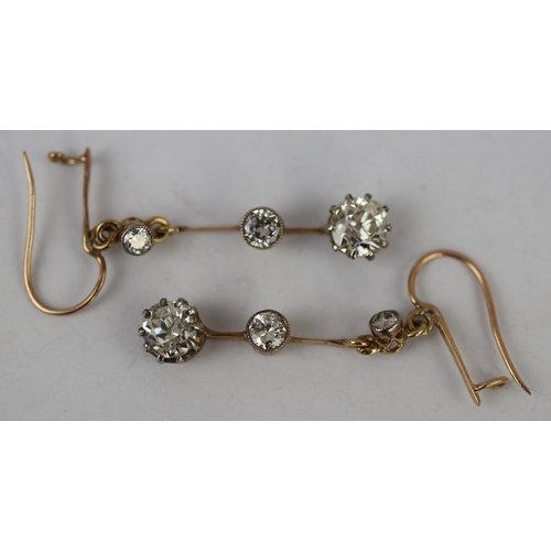 68 - Pair of fine gold diamond drop earrings - Approx weight 2.9g
