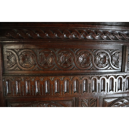 278 - Sympathetically restored 17th century carved oak four-poster bed - Approx L: 207cm W: 167cm H: 188cm
