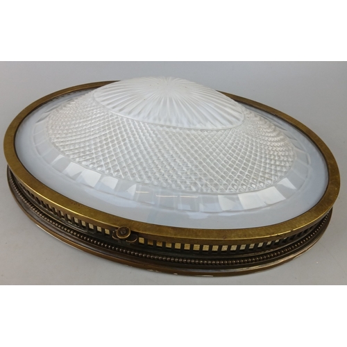 392 - Early 20th-century brass gallery / bulkhead light, possibly marine or commercial in origin - Approx ... 