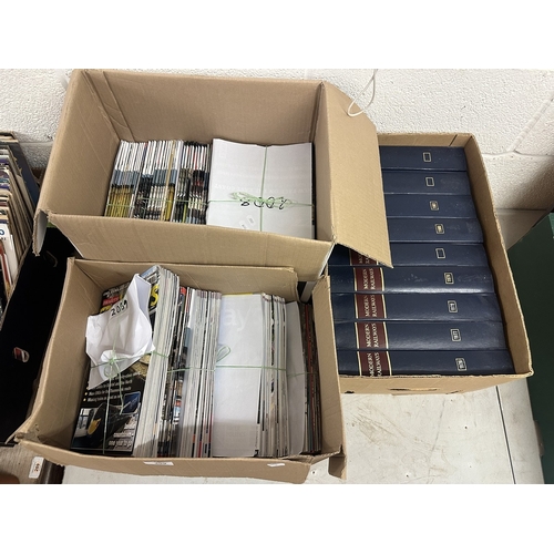 409 - Collection of Modern Railways magazines - 1974-1981 in binders and 1982-1992 loose