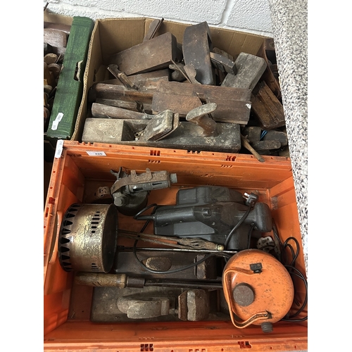 420 - Collection of mixed woodworking tools etc.