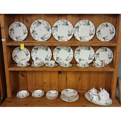 540 - Royal Worcester 6 piece setting Valencia dinner and tea service