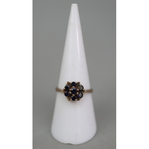 75 - 9ct gold sapphire set ring - approx 2.5g - Size N