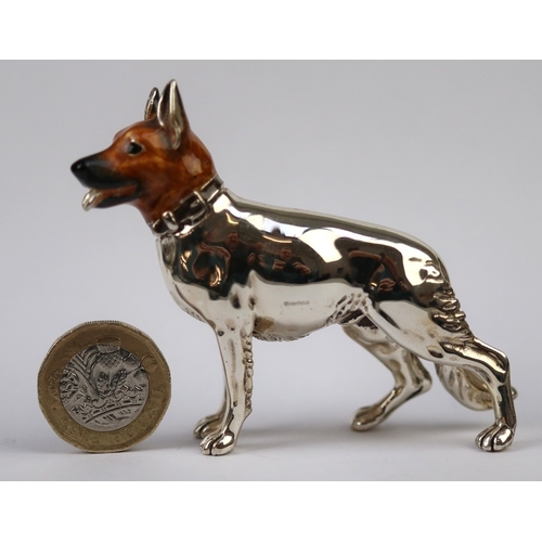 19 - Saturno Italian silver Alsatian dog with enamel head - Approx L: 8.5cm H: 6.5cm gross weight 73g