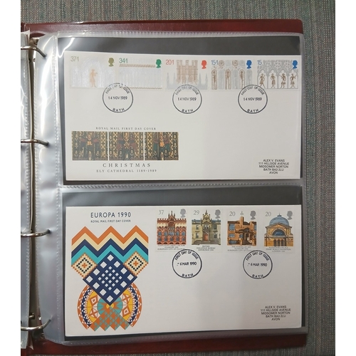 286 - Collection of ephemera (unsorted) to include postcard albums, stamps, FDC's