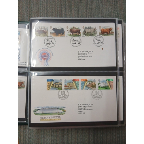 289 - Stamps - Collection of stamps and stamp albums