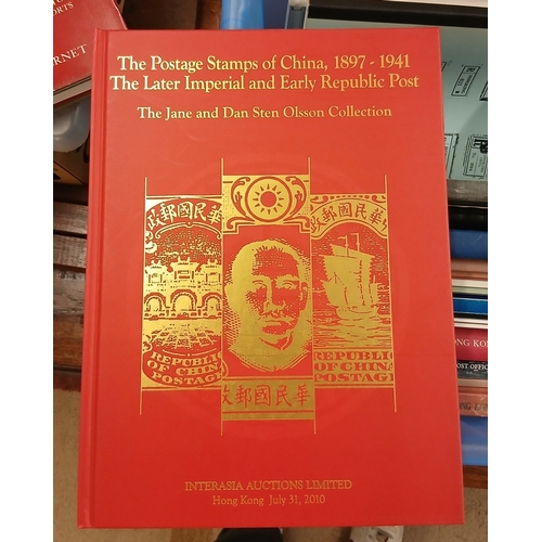 315 - Stamps -&nbsp;HONG KONG LITERATURE Box of Reference Books and Auction Catalogues.