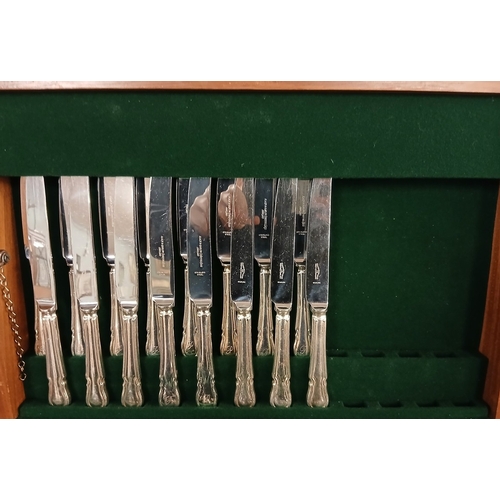 456 - Canteen of cutlery&nbsp;