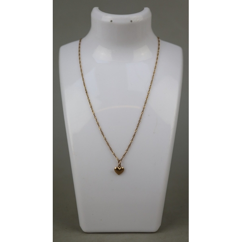 46 - 18ct gold chain with 9ct gold heart pendant- Approx 3g