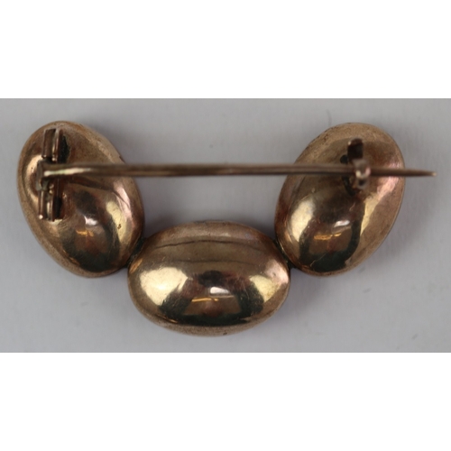 79 - Antique amethyst 9ct gold brooch